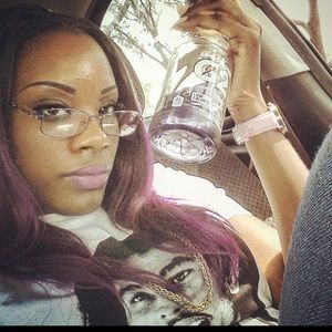 Meet your Posher, Kendra